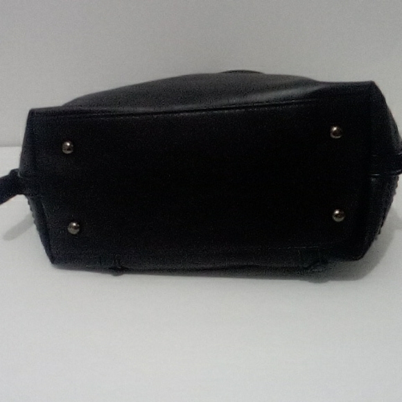 Black hand bag - Picture 5 of 9